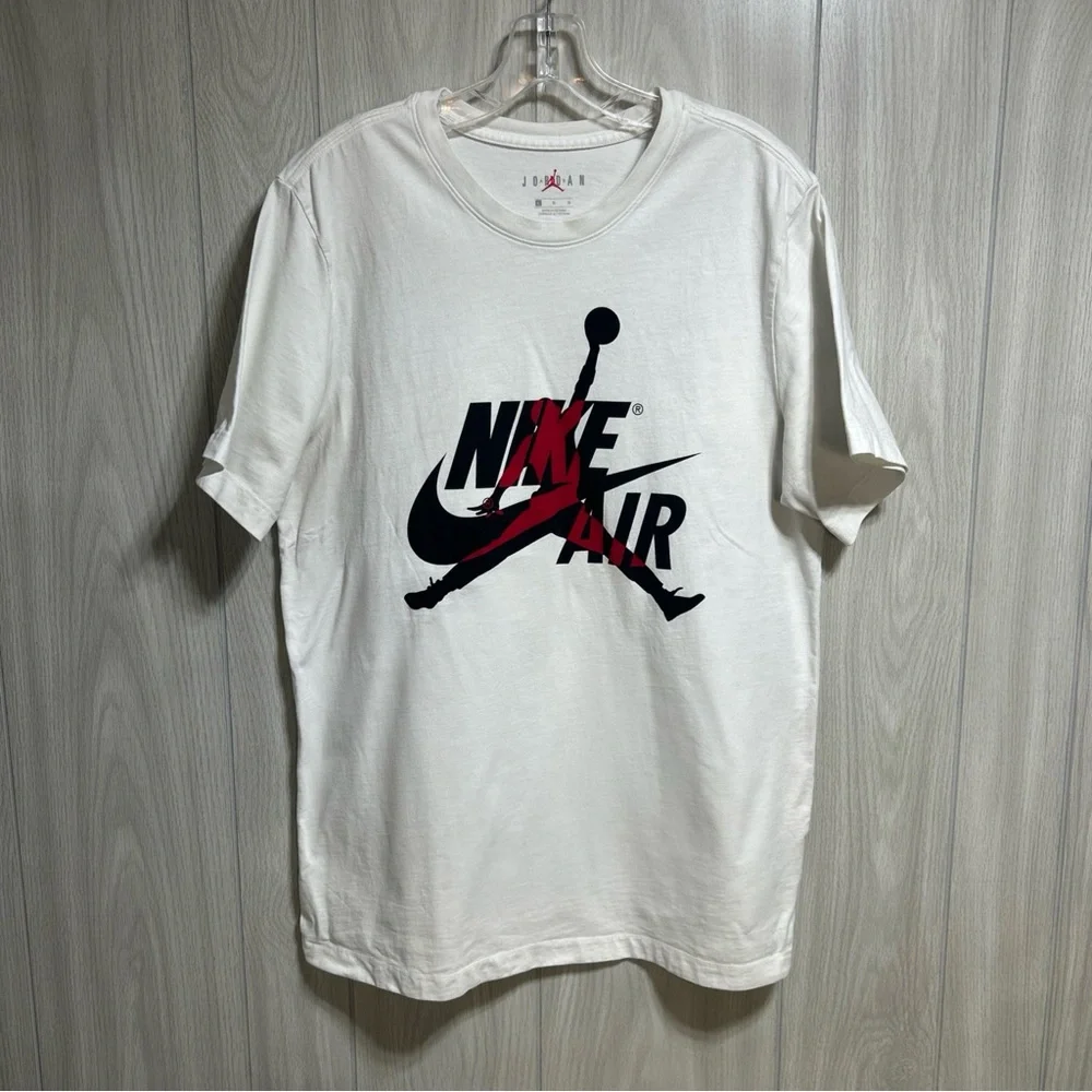 Air Jordan Nike Air White Short Sleeve Shirt Size Large